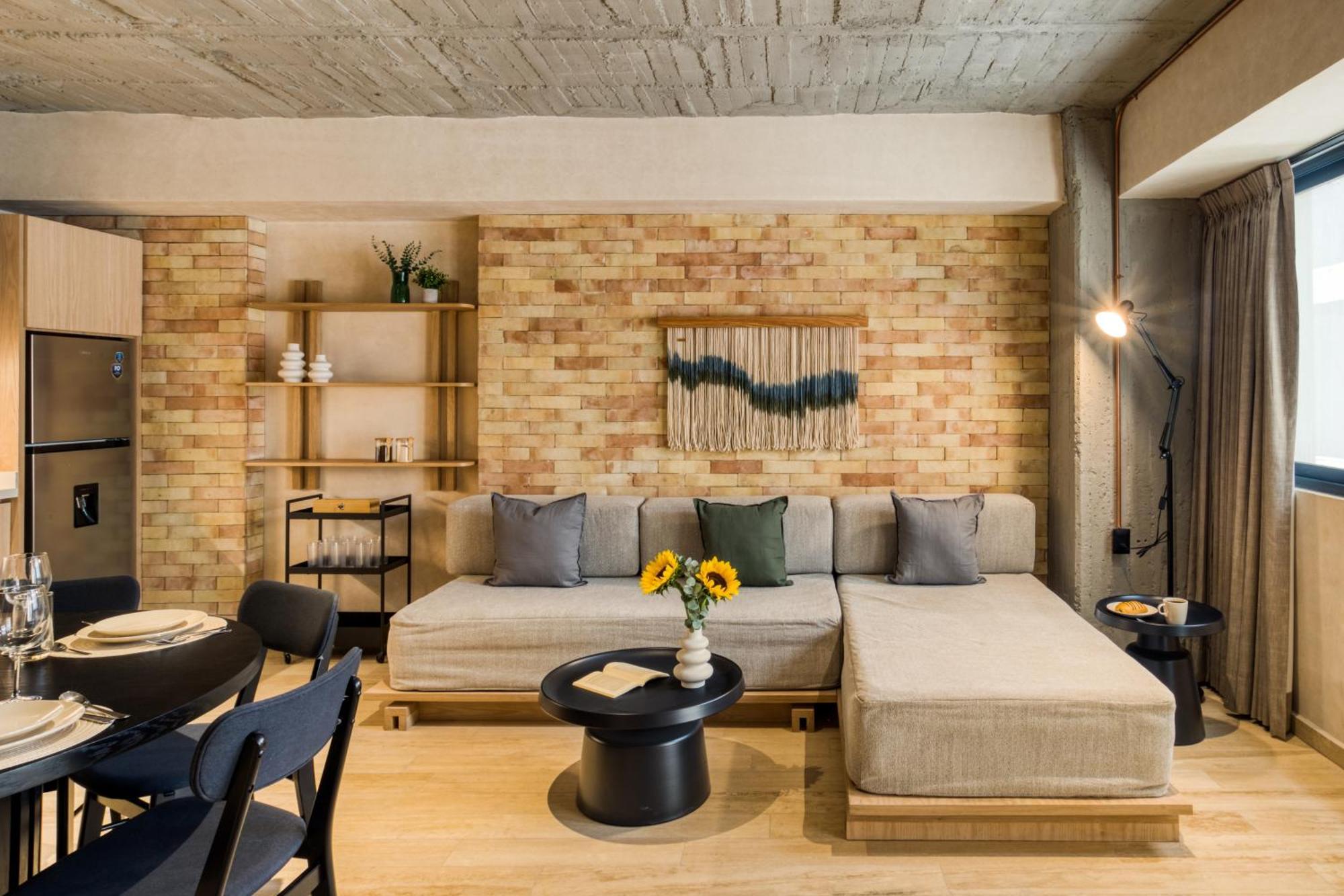 Caliza Roma Residences By Tasman Apart-hotel